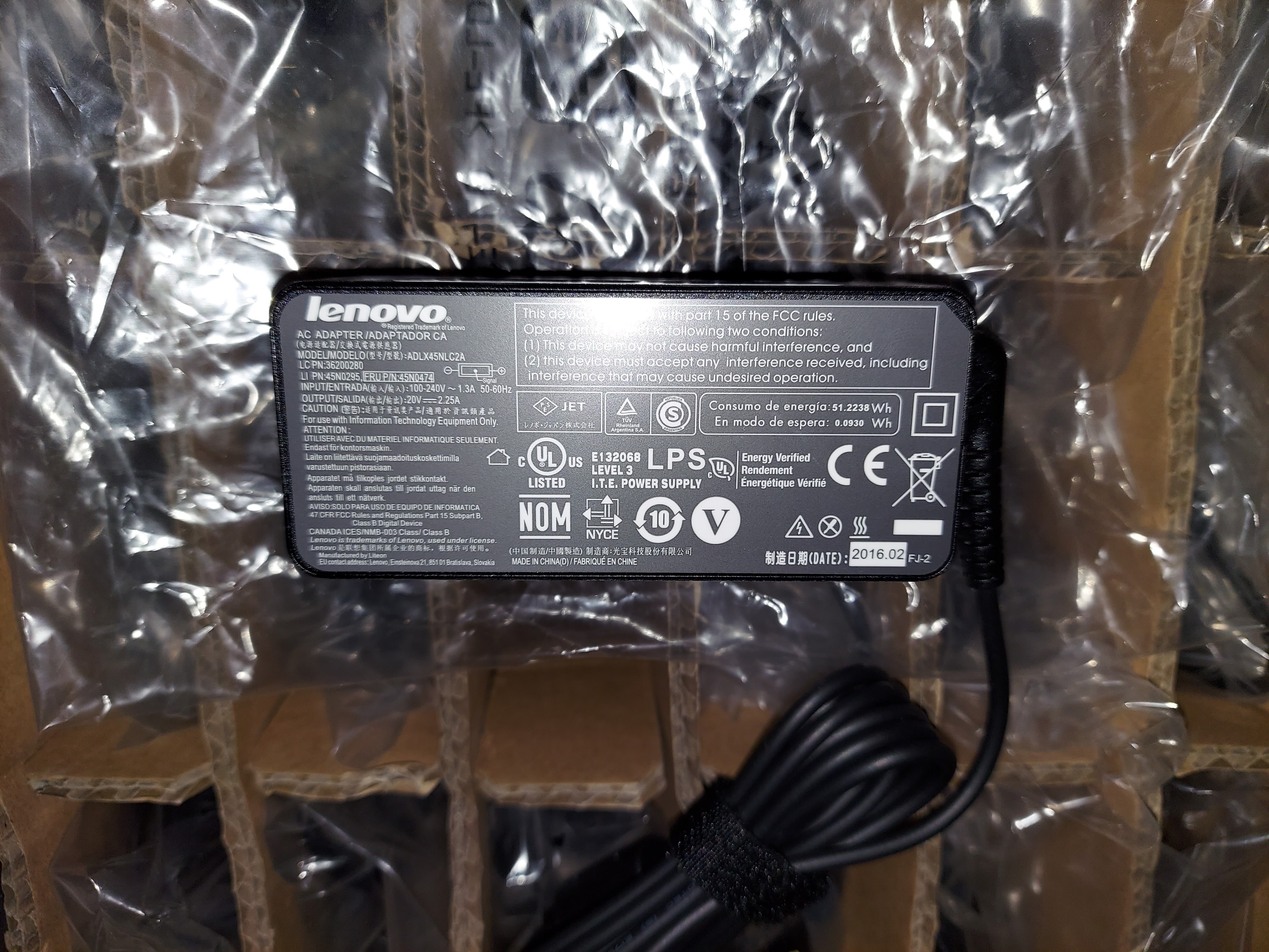NEW Lot of 52 Lenovo ThinkPad 45W OEM Yellow Tip Adapters Secondary image